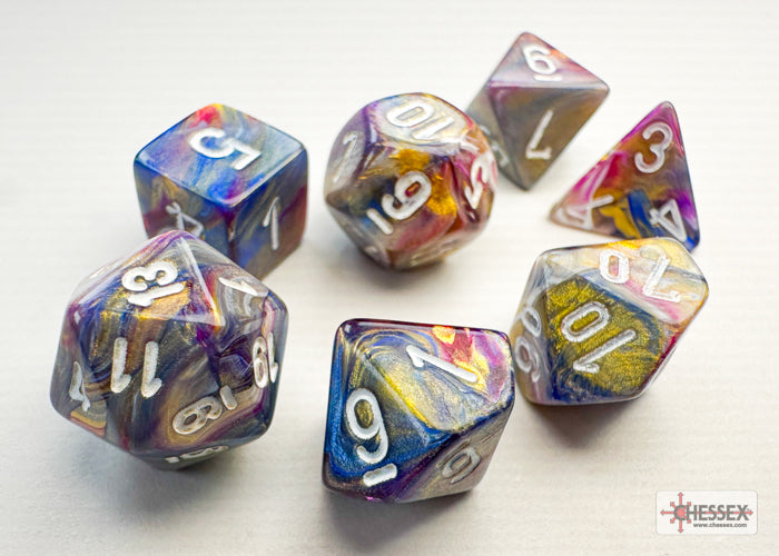 Festive Carousel/white Mini-Polyhedral 7-Die Set (Mini Poly Release 3) (Online Only)