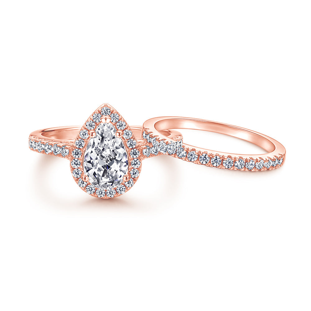 The Elizabeth - 18kt Rose Gold Wedding Ring Set (ONLINE ORDER ONLY)