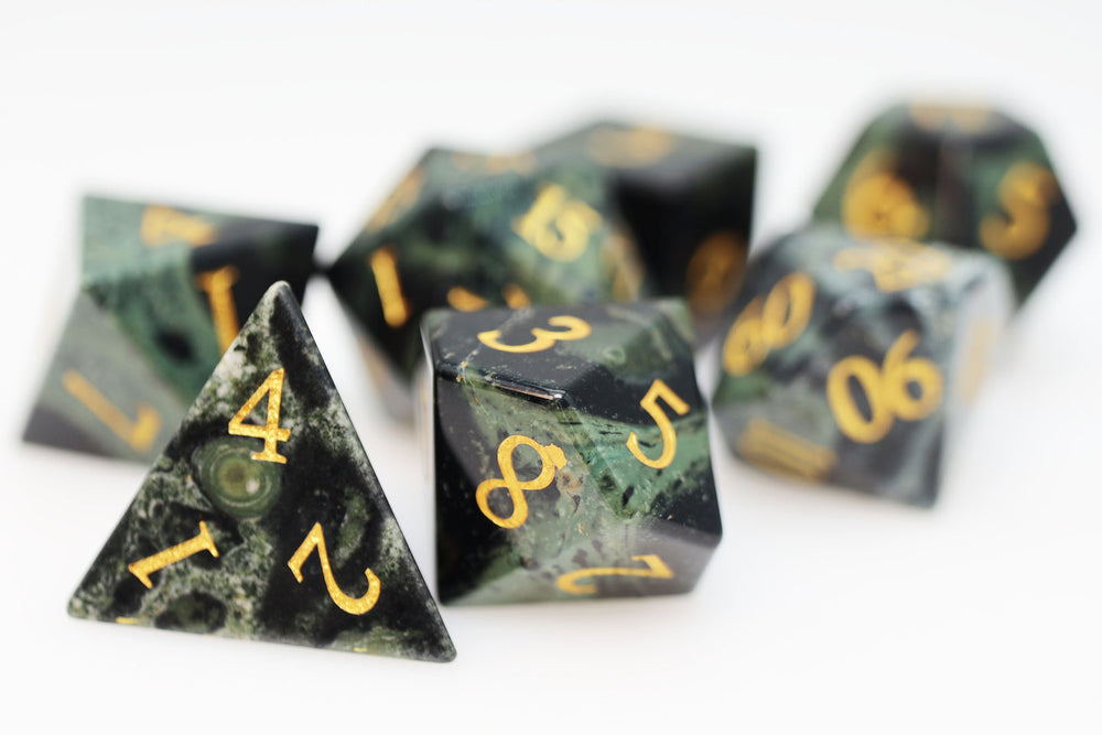 Mystery Loot: Gemstone Dice (ONLINE ORDER ONLY)