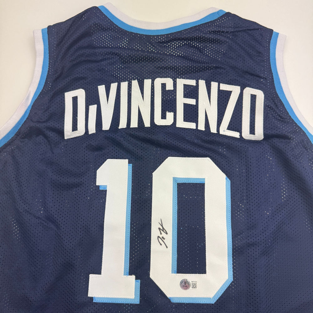 Autographed/Signed Donte DiVincenzo Villanova Blue College Basketball Jersey Beckett BAS COA (ONLINE ORDER ONLY)