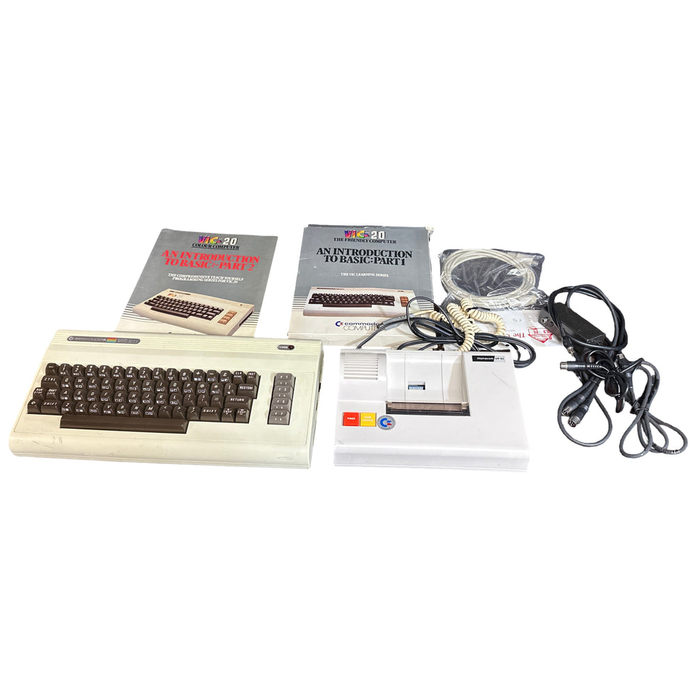 Vic-20 (Bundle) (ONLINE ORDER ONLY)