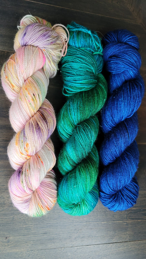 Flower Moon 3 skein kit (ONLINE ORDER ONLY)
