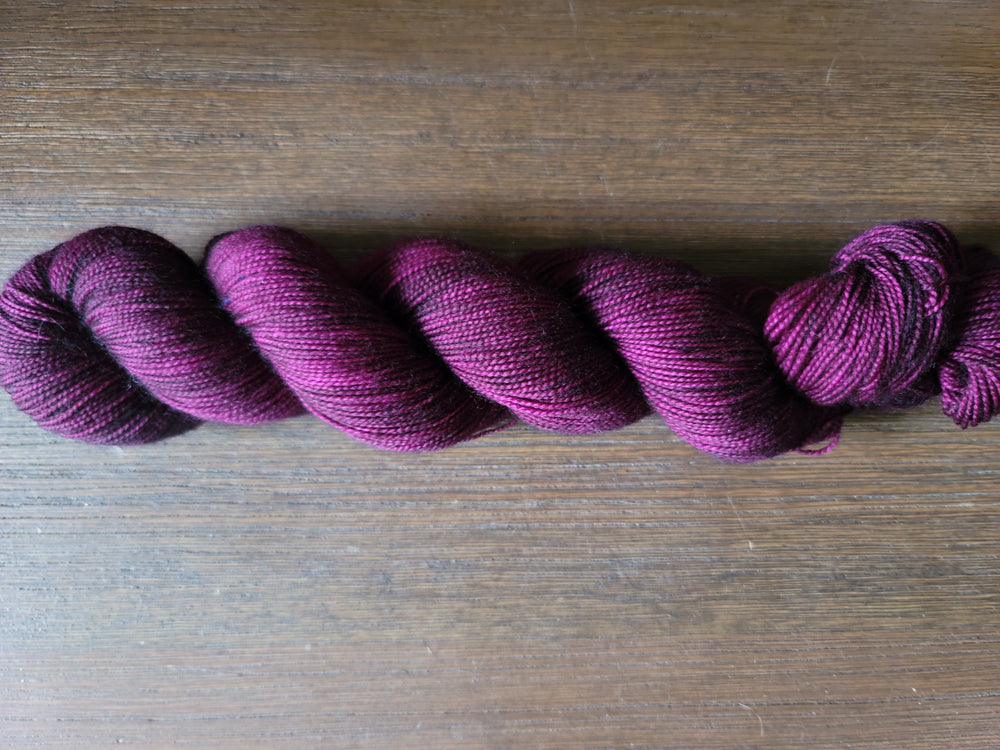 Woolen Berry (ONLINE ORDER ONLY)