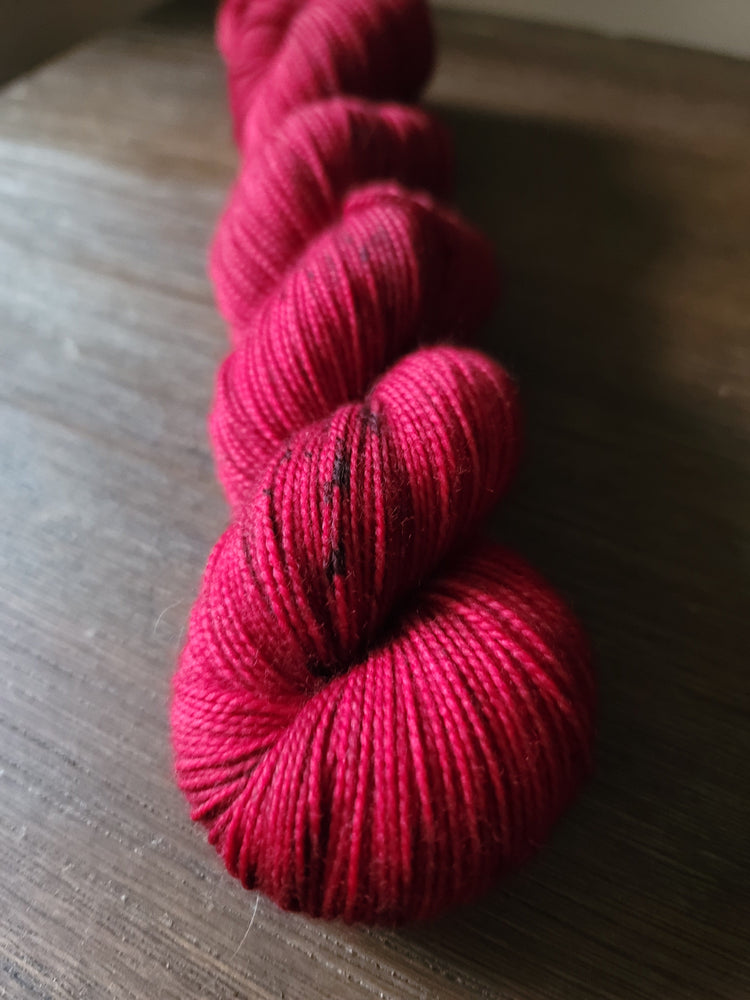 Red Woolen Mittens (ONLINE ORDER ONLY)