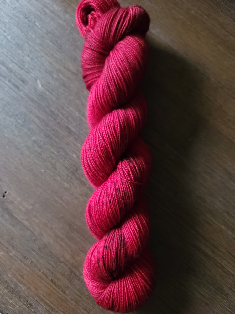 Red Woolen Mittens (ONLINE ORDER ONLY)