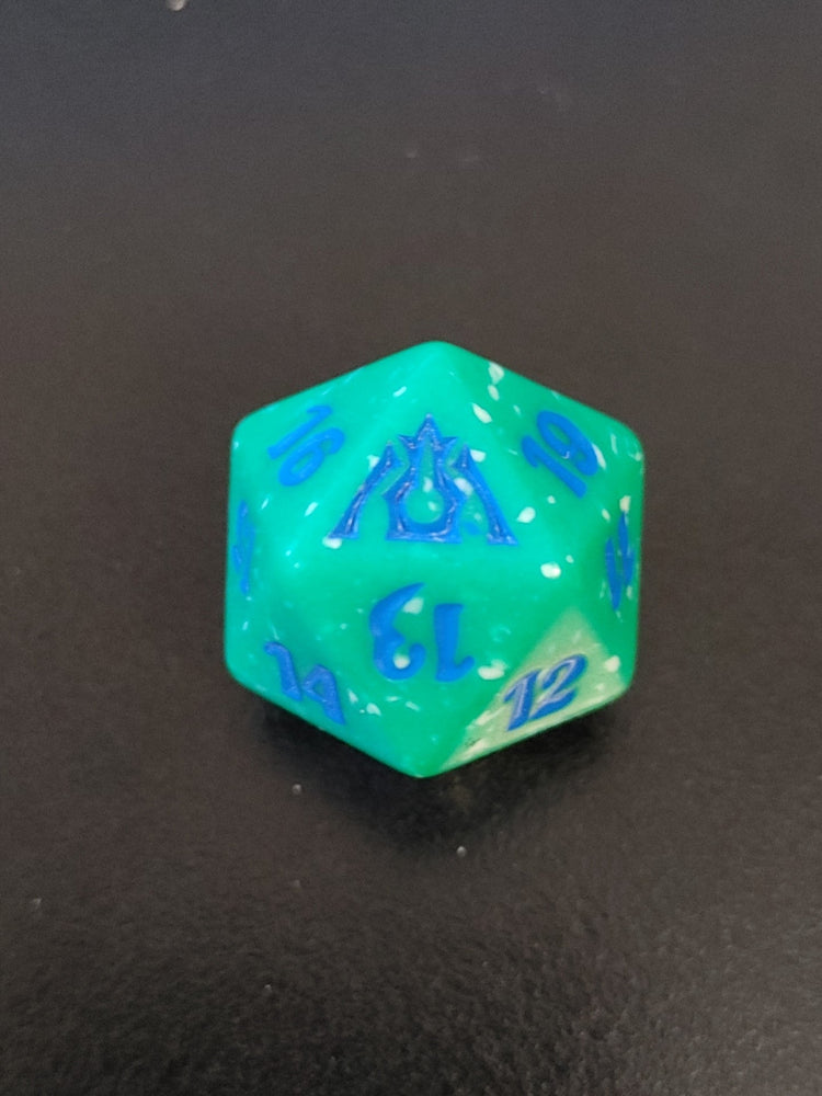 Dragon's Maze Spindown Die / Dice Magic the Gathering / MTG D20 (Online Order Only)