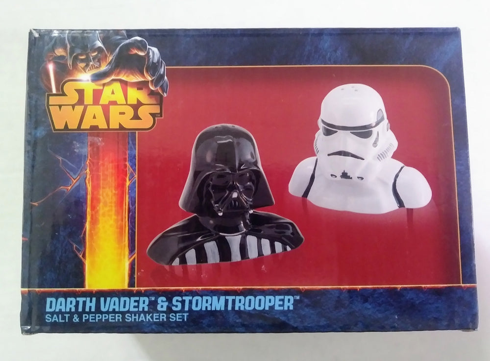 Star Wars Salt & Pepper Shaker Set (ONLINE ORDER ONLY)