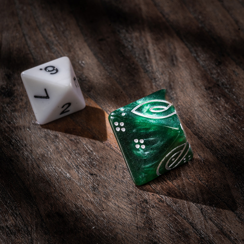 D4 & D8 Knot Dice - Medium Tetrahedron (ONLINE ORDER ONLY)