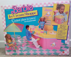 Barbie Playset - Barbie Ice Cream Shoppe (ONLINE ORDER ONLY)