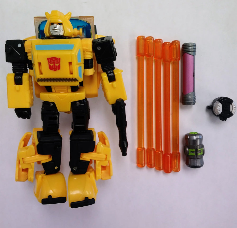 Transformers action figure - Autobot Bumblebee (Origin) (ONLINE ORDER ONLY)