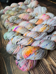 Groovy Halloween single skein (ONLINE ORDER ONLY)