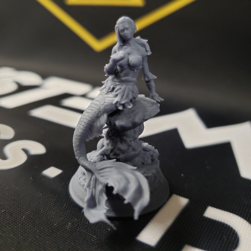Dyriani Sirens (Online Only)