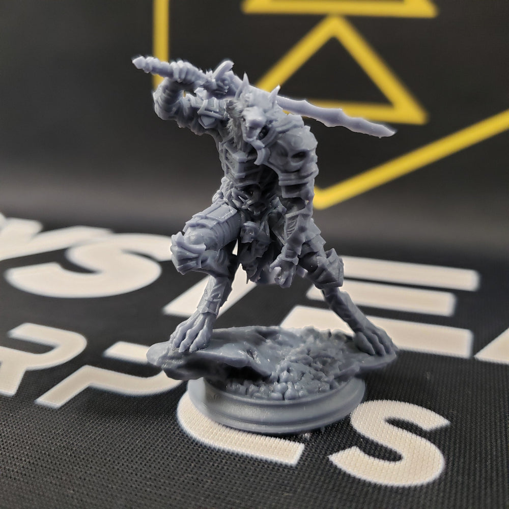 Corsicus, Werewolf Knight (Male Werewolf Paladin) (Online Only)