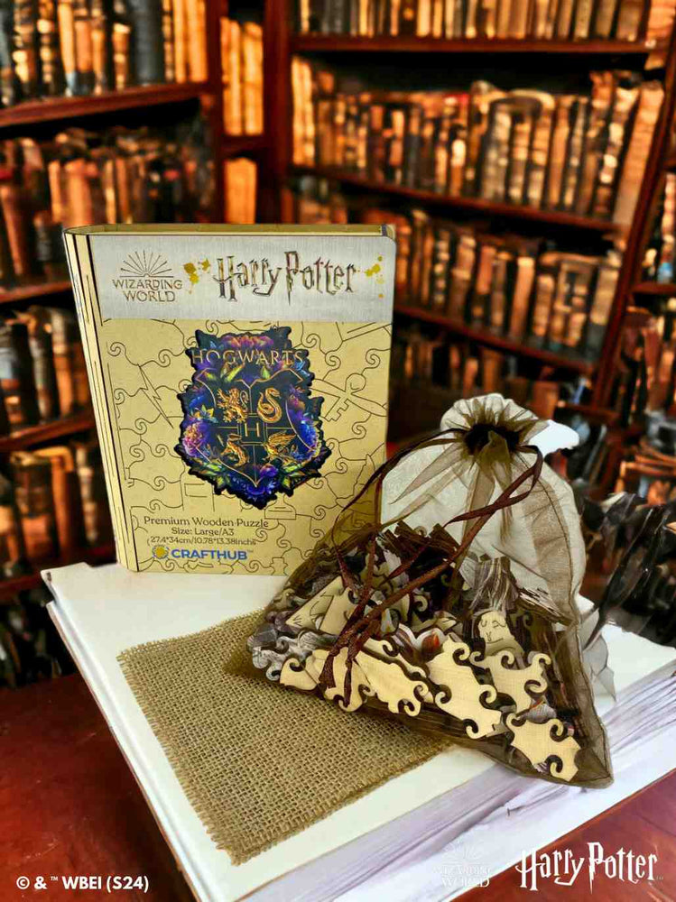 Harry Potter - Hogwarts Crest - Fine Oddities Wooden Jigsaw Puzzle (Online Order Only)