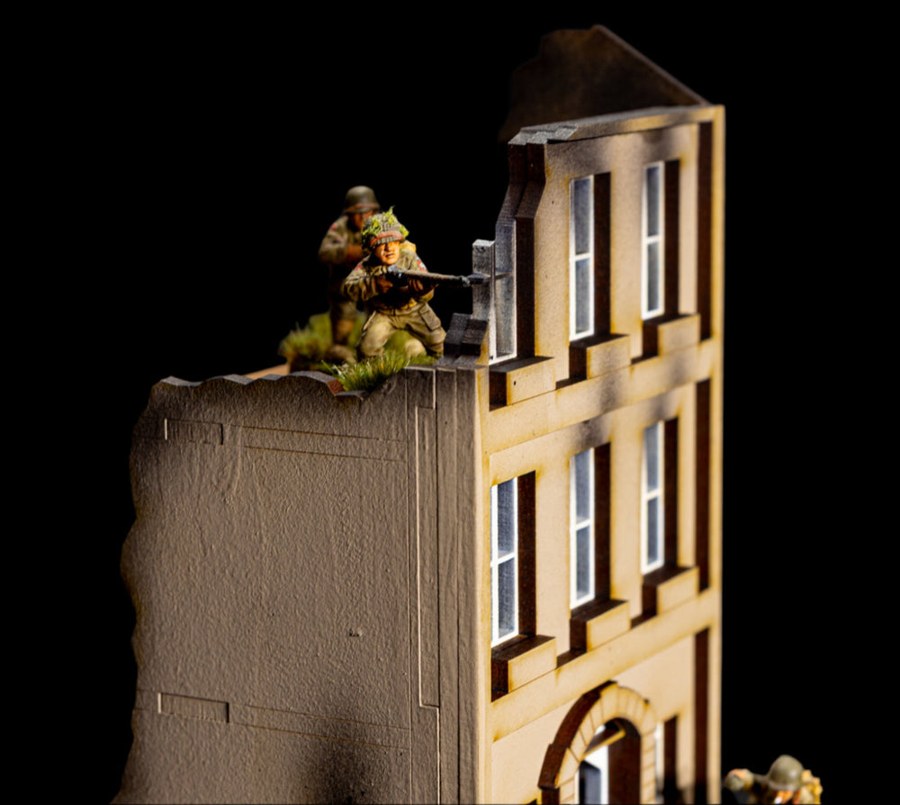 28mm European Building - 28MPNT514 (Painted and Assembled) (Online Order Only)