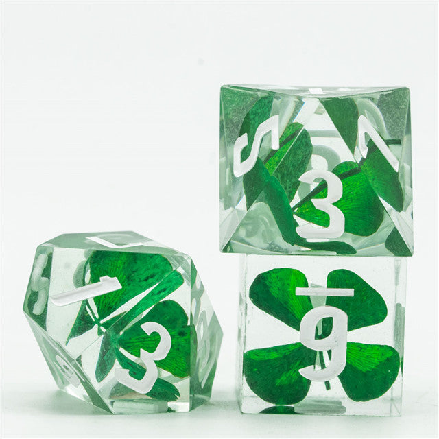 Real Four Leaf Clover 7-Dice Set Sharp Resin RPG DND (Online Only)