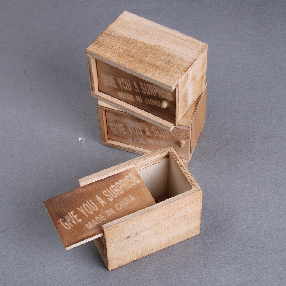 Prank Spider Wooden Scare Box (ONLINE ORDER ONLY)