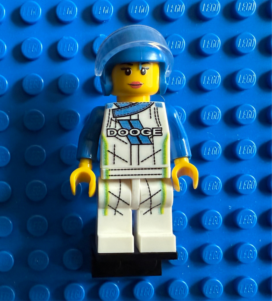 Female Racer with Dodge Logo Minifigure (ONLINE ORDER ONLY)