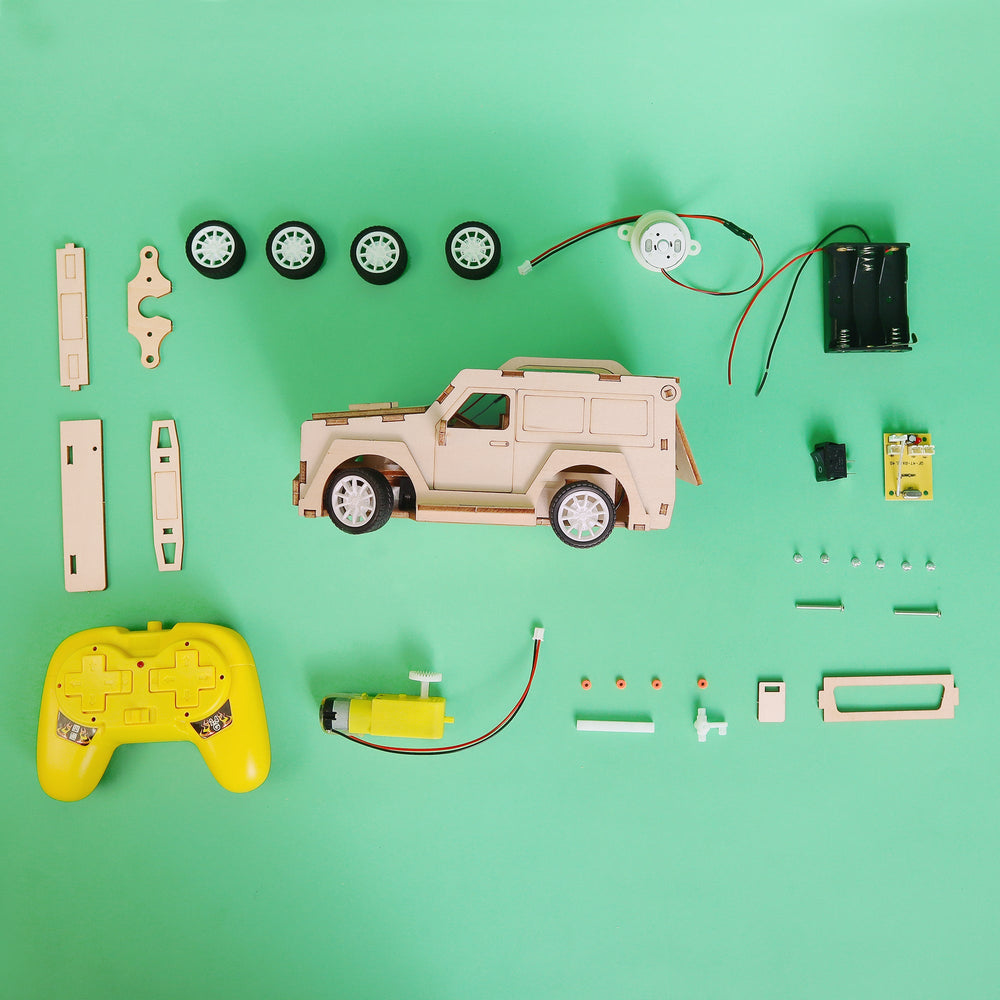 2.4 GHz RC SUV Car DIY Kit, Educational STEM Toy (ONLINE ORDER ONLY)