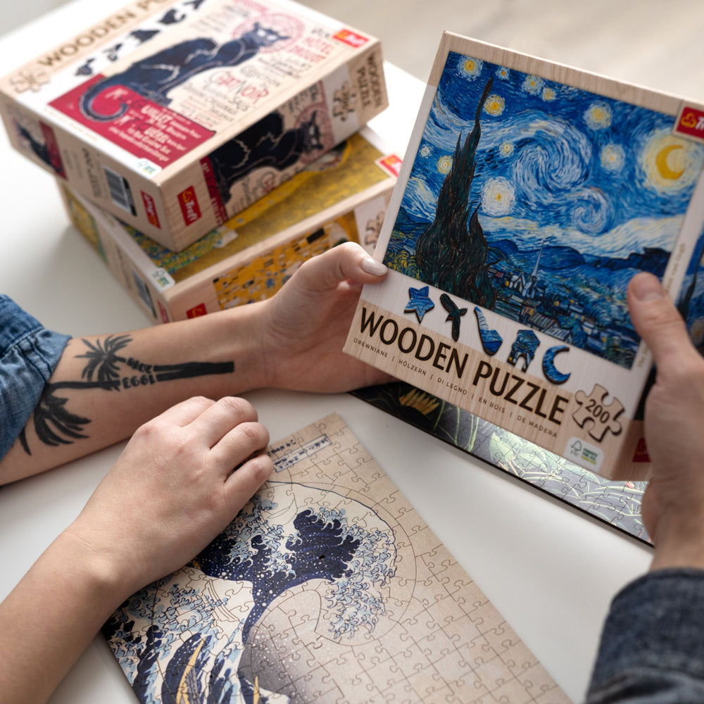 Trefl Wood Craft 200 Piece Wooden Puzzle - The Starry Night - Vincent van Gogh (ONLINE ORDER ONLY)