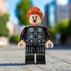 Thor Infinity War Suit Minifigure (ONLINE ORDER ONLY)