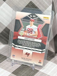 Cade Otton 2022 Mosaic NFL Camo Pink Prizm Rookie #361 - Tampa Bay Buccaneers RC (ONLINE ORDER ONLY)