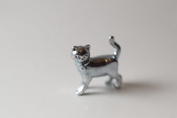 Monopoly Game Replacement Pieces/Movers/Classic Token Lot of 8 Parker Family Cat (Online Only)