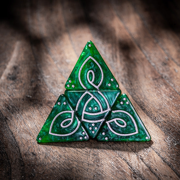 D4 & D8 Knot Dice - Small Tetrahedron (ONLINE ORDER ONLY)