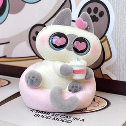 BIG EYED CAT FIGURINE BLIND BOX (1 Blind Box) (ONLINE ORDER ONLY)