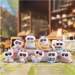 BIG EYED CAT FIGURINE BLIND BOX (1 Blind Box) (ONLINE ORDER ONLY)