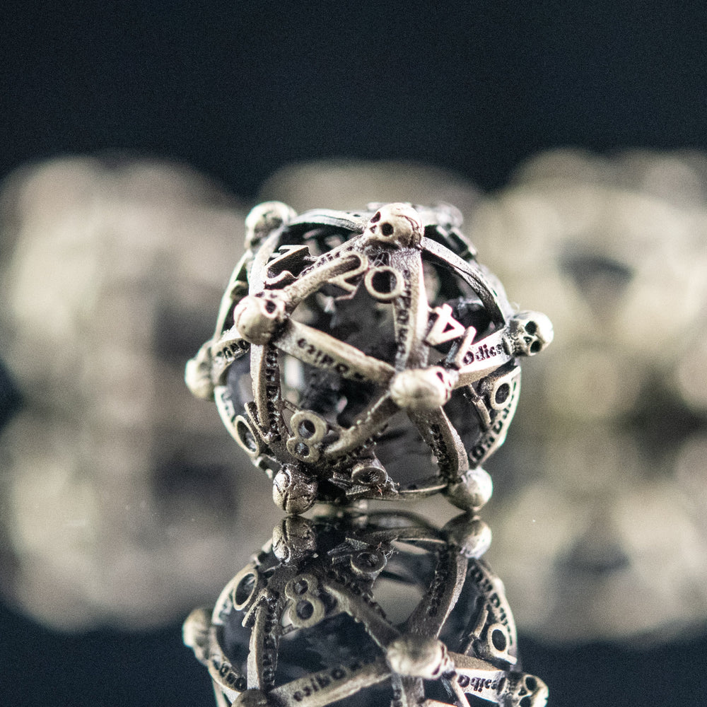Draco Immortui Hollow Metal Dice Set - Champagne Gold (ONLINE ORDER ONLY)