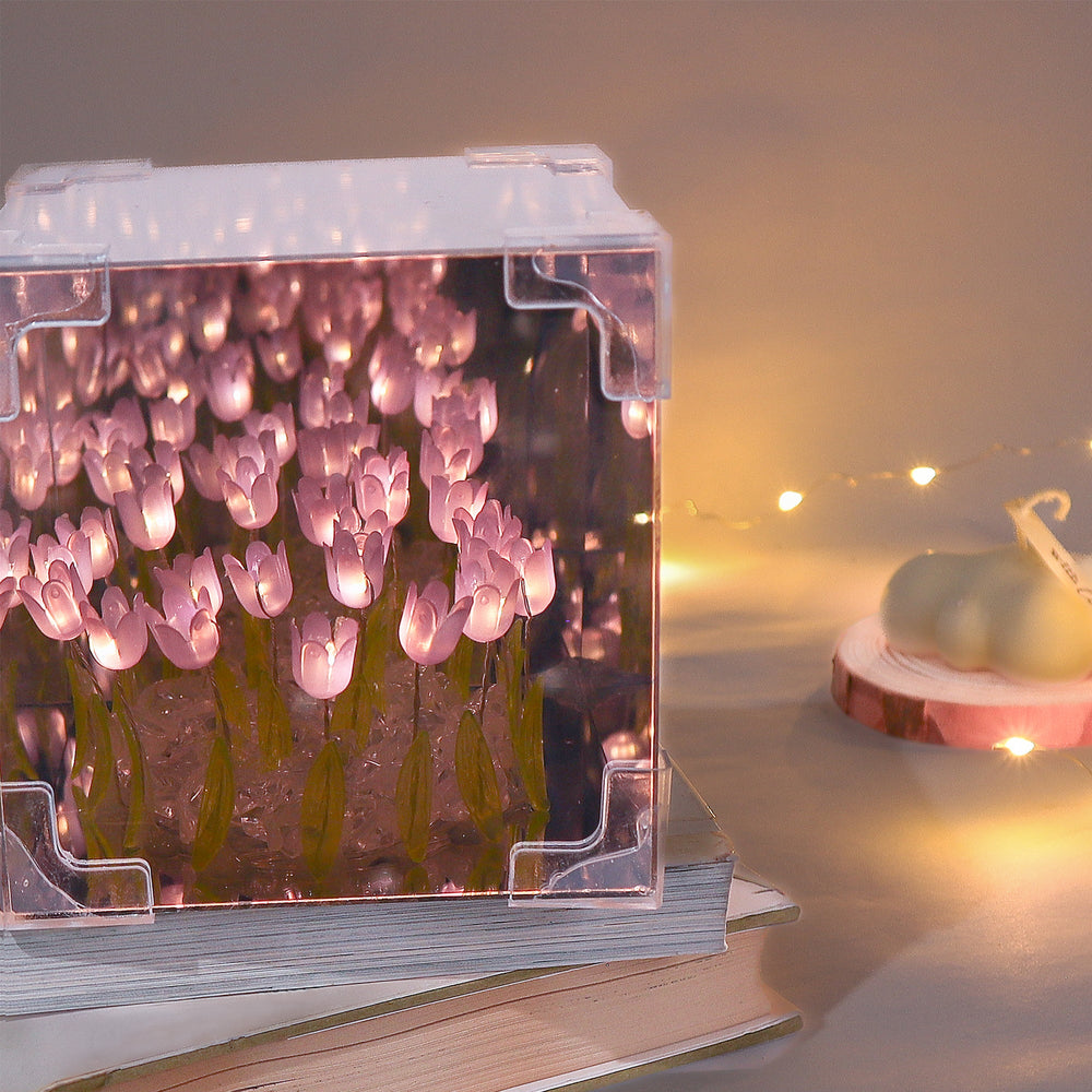Tulip Mirror LED Night Light - Purple (ONLINE ORDER ONLY)
