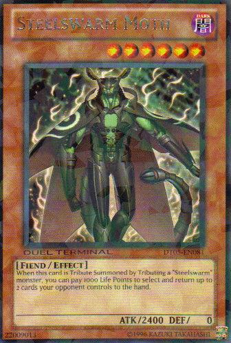 Steelswarm Moth [DT05-EN081] Rare (ONLINE ORDER ONLY)