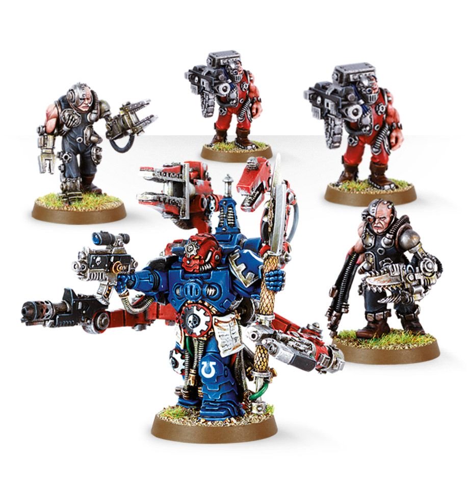 Warhammer 40K: Space Marines - Techmarine with Servitors (ONLINE ORDER ONLY)