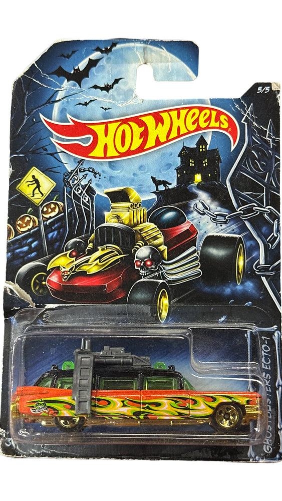 Hot Wheels 2014 Halloween Exclusive Ghostbusters Ecto-1 5/5 (Online Order Only)