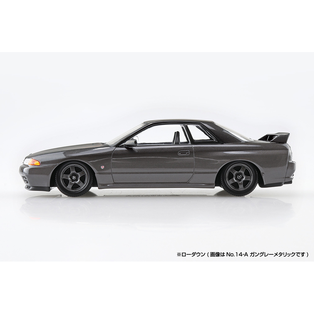 Aoshima: 1/32 The Snap Kit Nissan R32 Skyline GT-R (Black Pearl Metallic) Scale Model Kit #14-C (ONLINE ORDER ONLY)