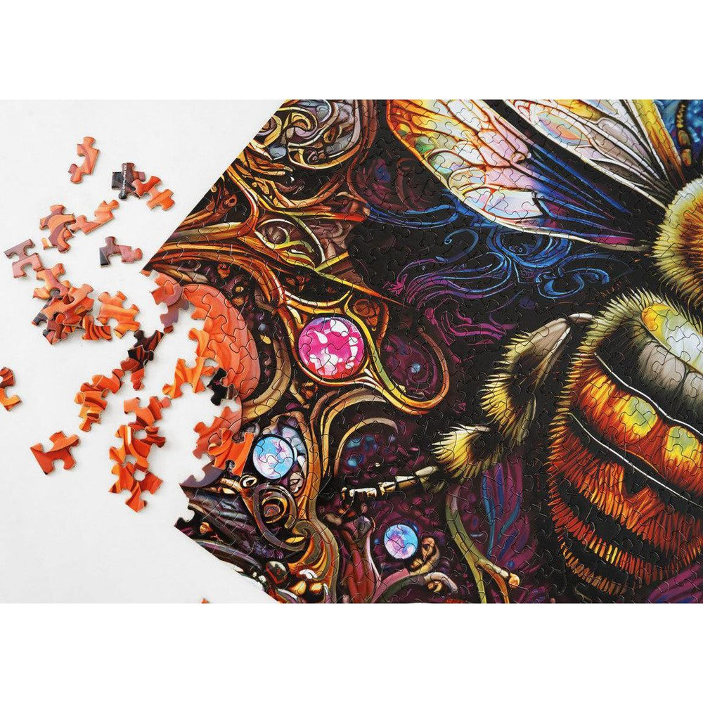 Amazing Bee 1000 Piece Jigsaw Puzzle Springbok (ONLINE ORDER ONLY)