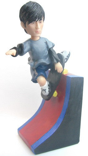 Male Skater (ONLINE ORDER ONLY)