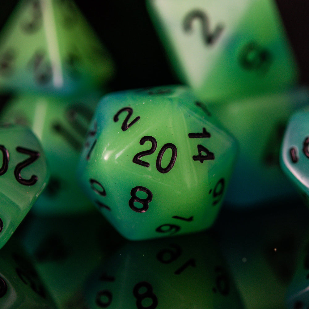 Blue Lagoon Cocktail Acrylic Dice Set (ONLINE ORDER ONLY)