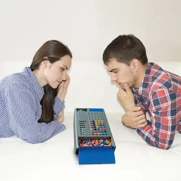 Code Breaker Decrypteur Game Outset (ONLINE ORDER ONLY)