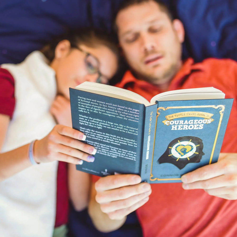 The Tuttle Twins Guide to Courageous Heroes (ONLINE ORDER ONLY)