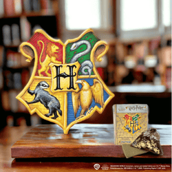 Harry Potter - Hogwarts Crests Wooden Jigsaw Puzzle (Online Order Only)