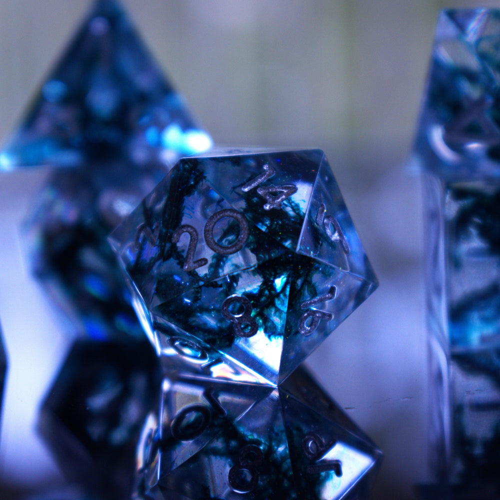Dark Tide Sharp-Edged Resin Dice Set (ONLINE ORDER ONLY)