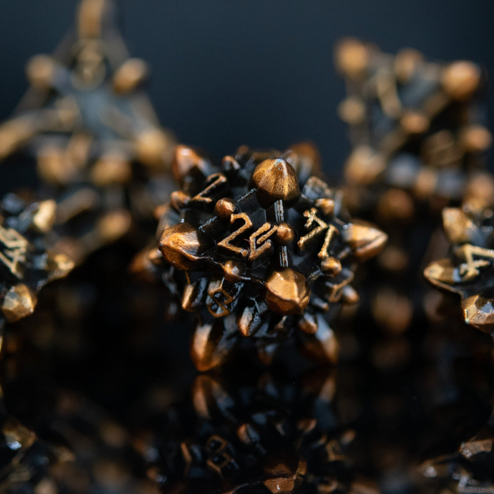 Asteroid Fields Metal Dice Set - Herculina (ONLINE ORDER ONLY)