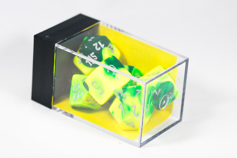 Polyhedral 7 Die Gemini Green-Yellow w/silver CHX 27422 (Online Only)
