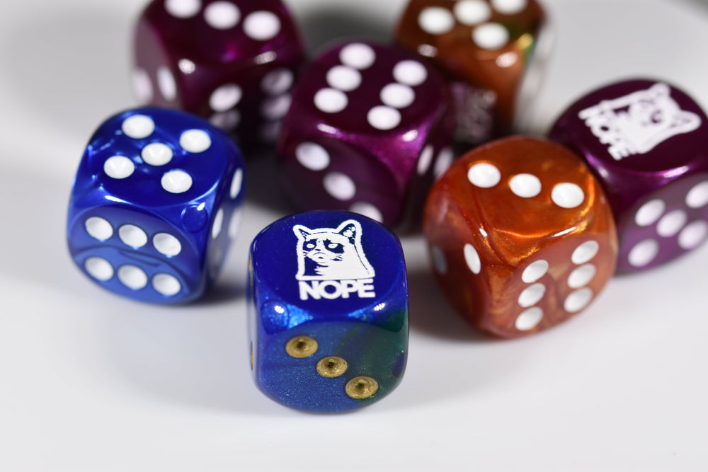 Nope (Grumpy cat) d6 (Custom engraved) Pipped Dice (Online Only)