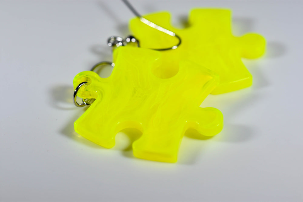 Earrings Vortex Puzzle Piece Pair (Yellow) [17] (Online Only)