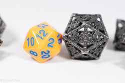 (Elvish White) Deadly Dragon Dice: Shards of Oblivion Hollow Metal (Online Only)