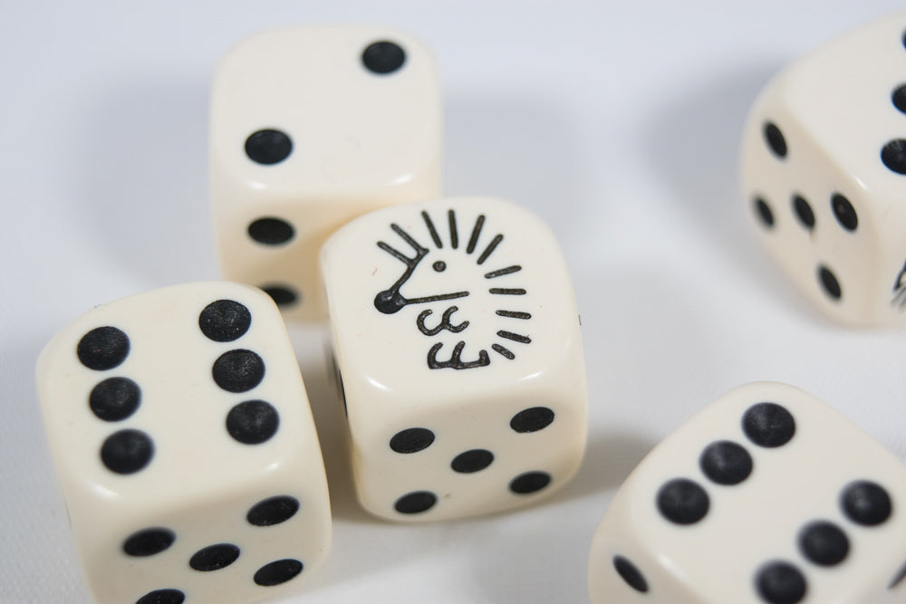 Hedgehog Opaque Dice 16mm D6 Koplow Dice - with Black Pips (Online Only)