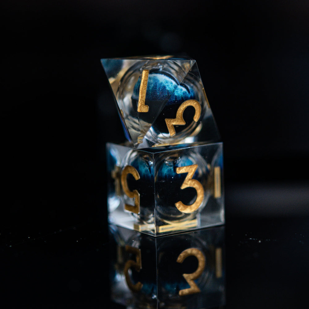 Legacy of Blue Eyes Liquid Core Dice Set (ONLINE ORDER ONLY)